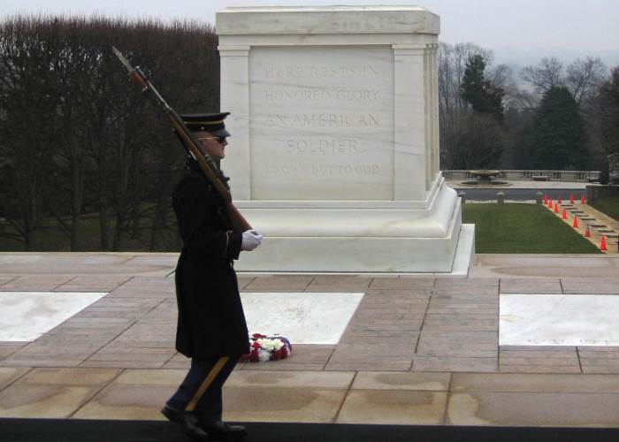 What Can The Guards At Tomb Of The Unknowns Teach Us?